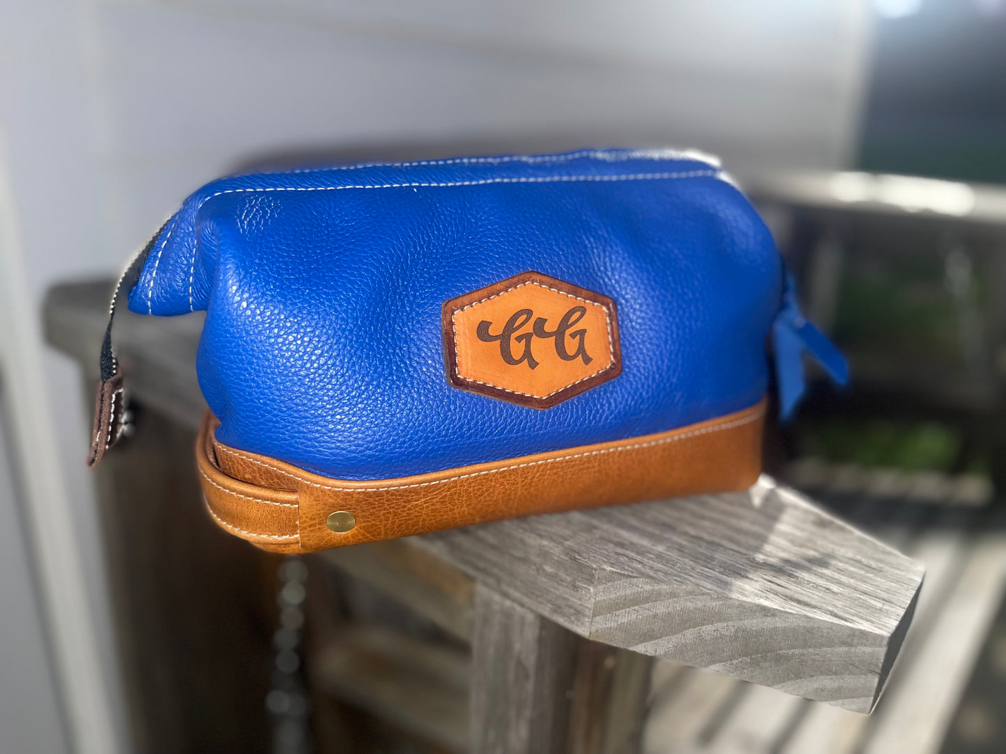Custom blue shave kit