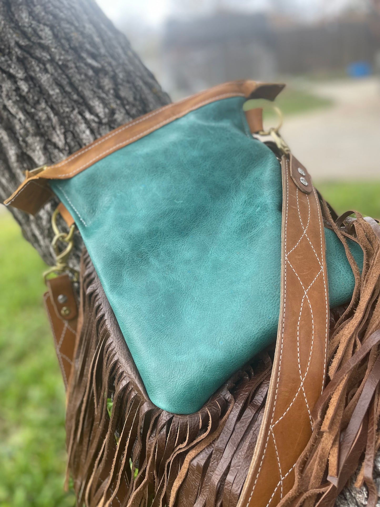 Lined fringy purse