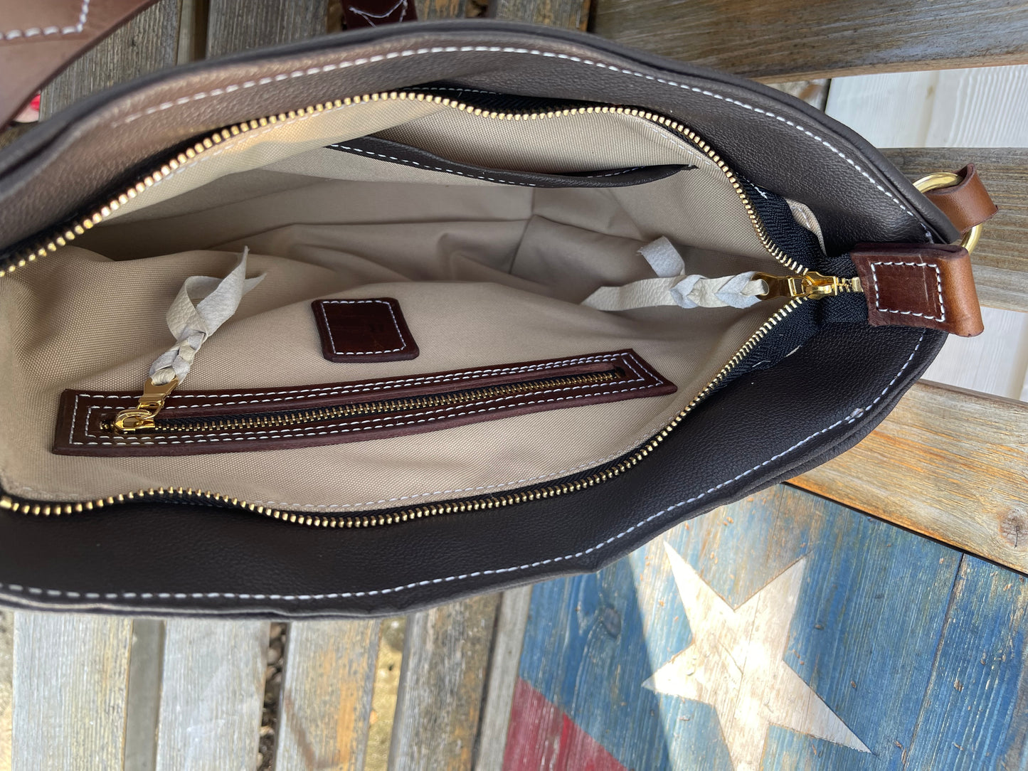 Axis ConcealedCarry Leather Purse Handbag